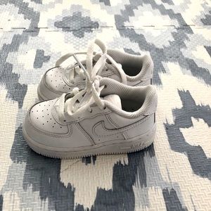 Nike Kids Air Force 1 Shoes Size 6c